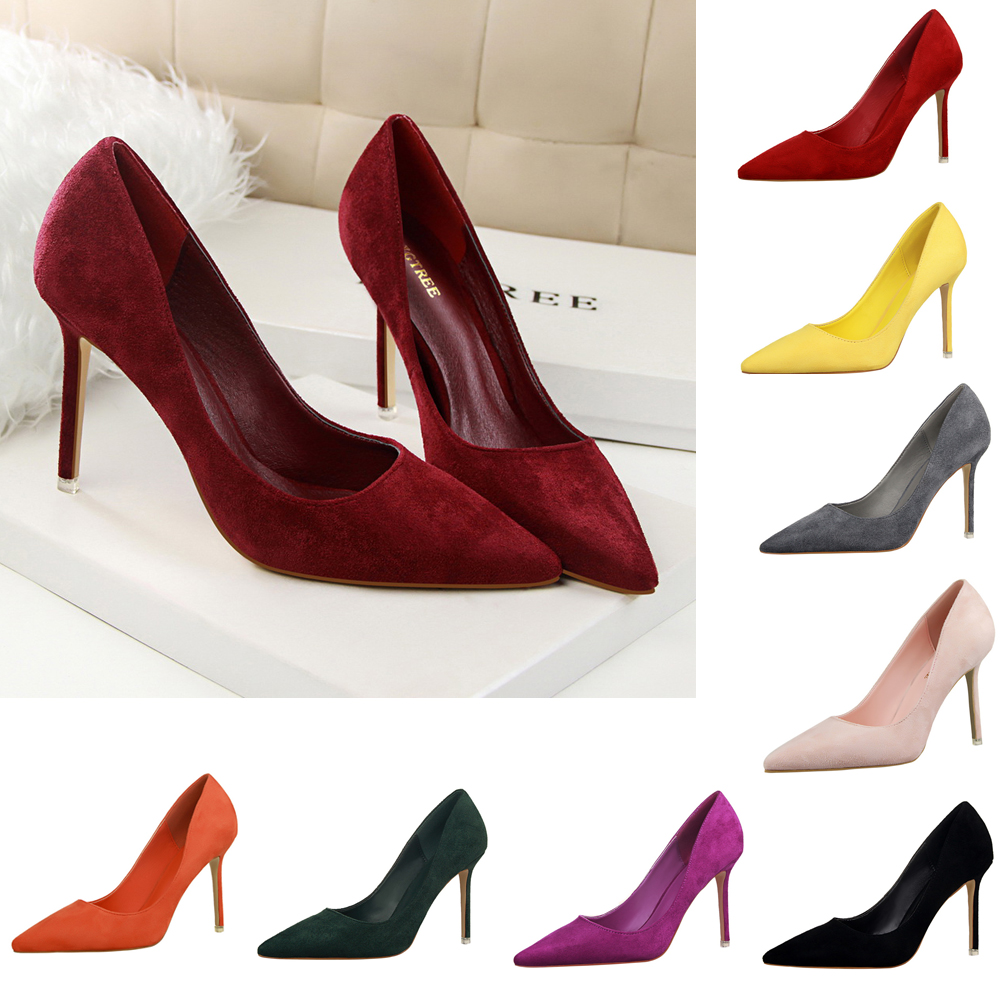 Court Heel Pointed - Zapatos de tacón de gamuza clásicos