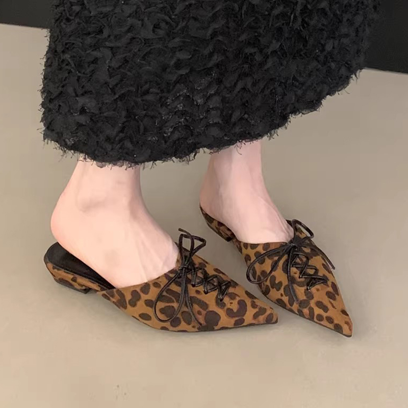 Sandalias de tacón con estampa - Women Shoes Brand reseña y precio