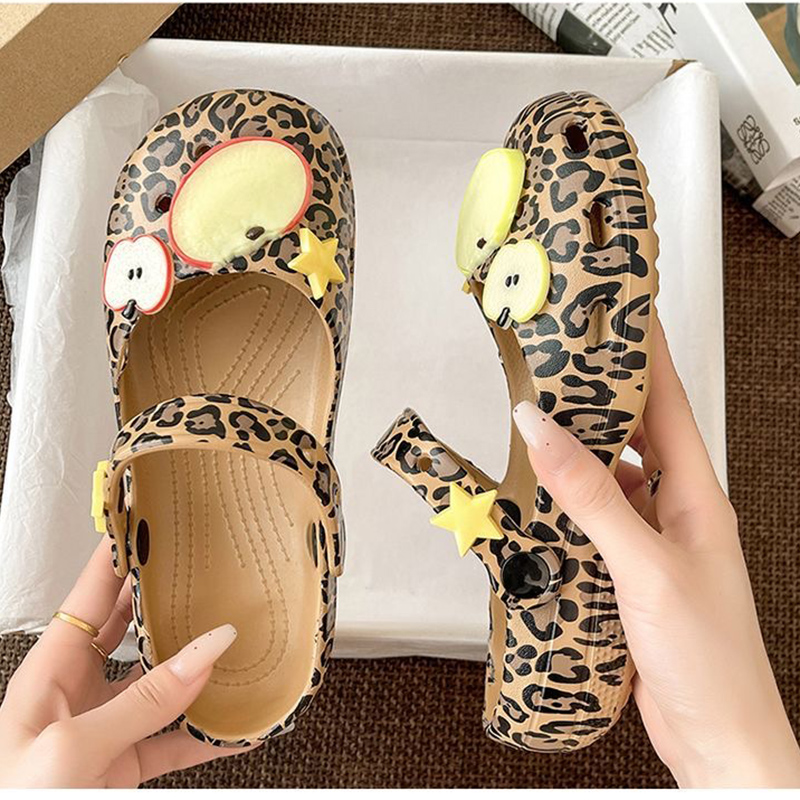 Zuecos Retro con Estampado de  - Women'S Shoes Water Resistant reseña y precio