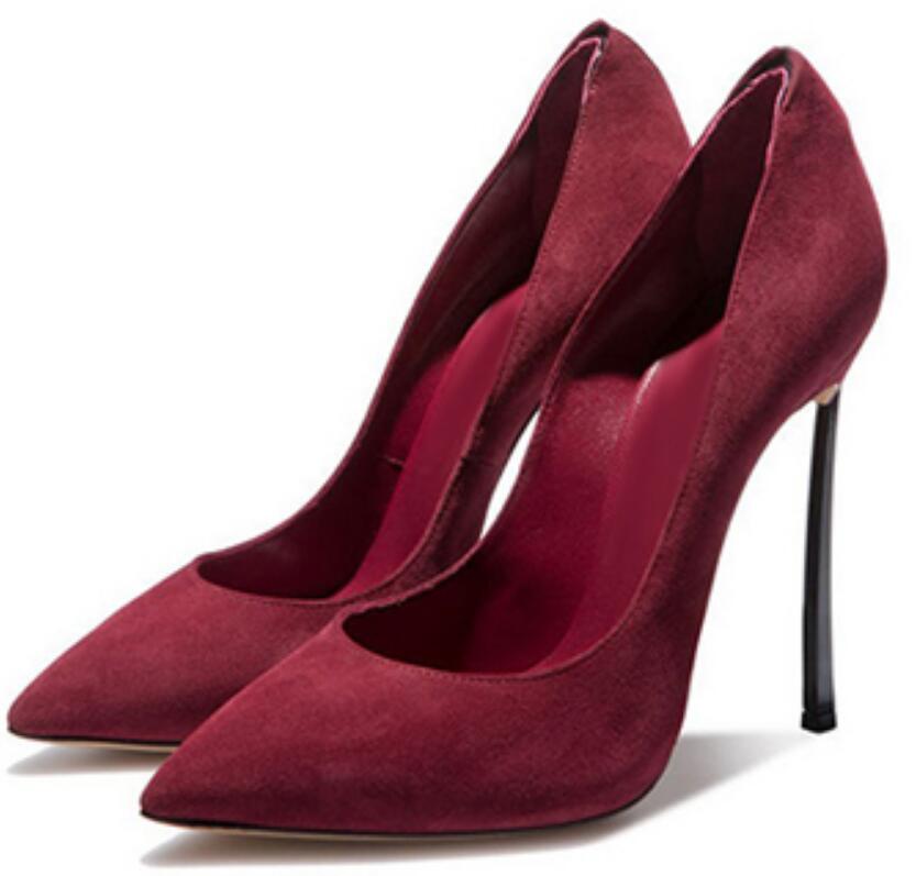 Zapatos de tacón alto de Metal - Court Heel Pointed reseña y precio